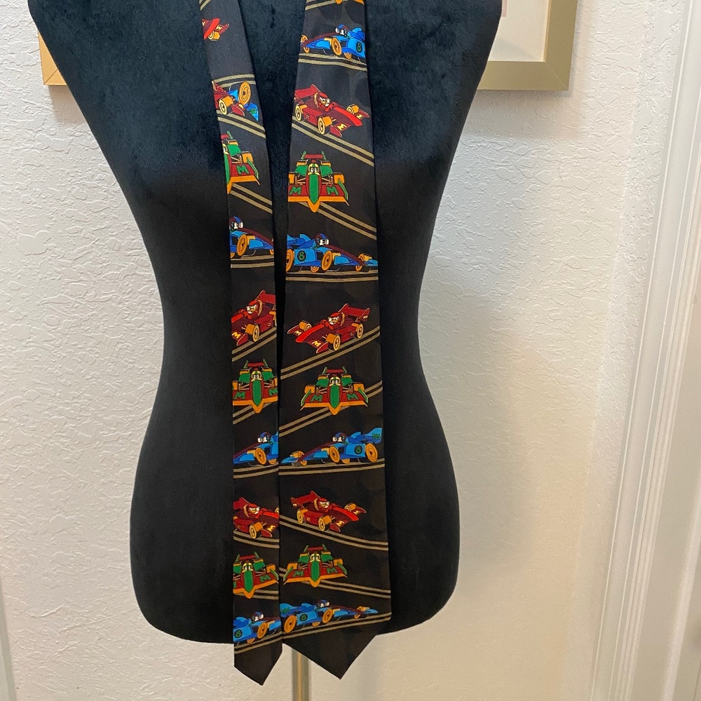 Vintage Disney‎ Tie, 3.5" wide